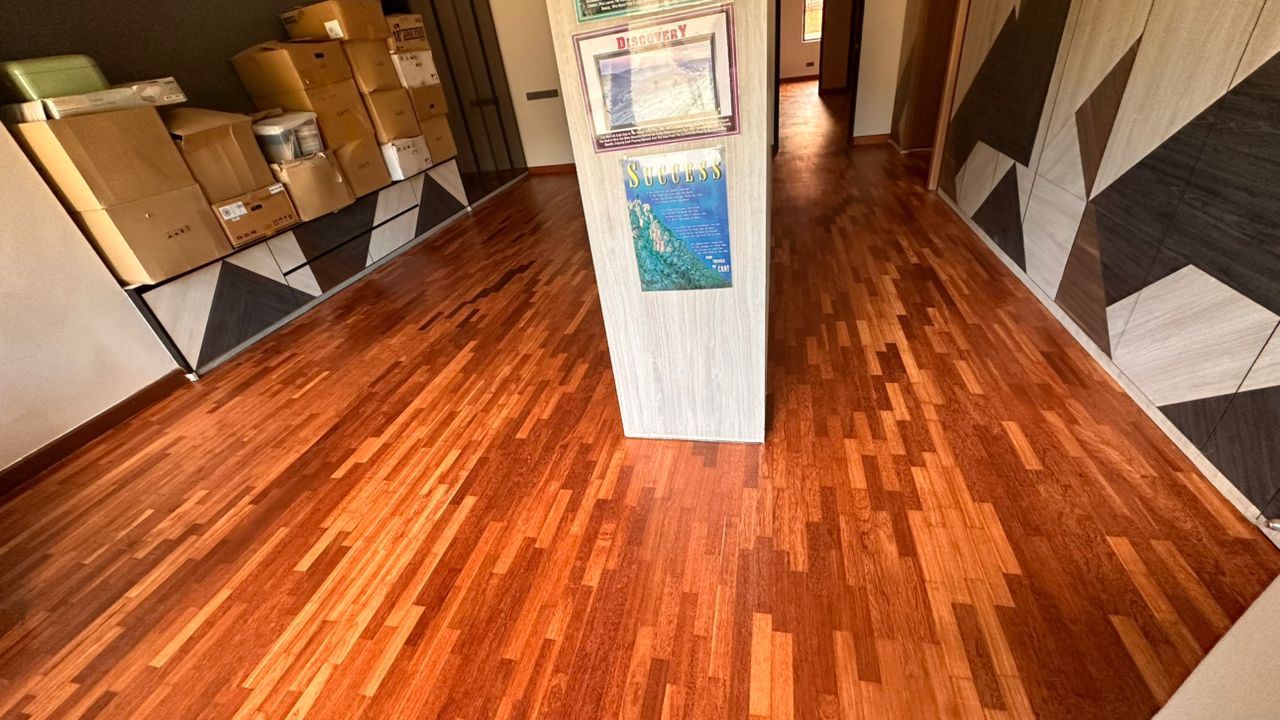 Timber and Wooden Floor Polish (10)