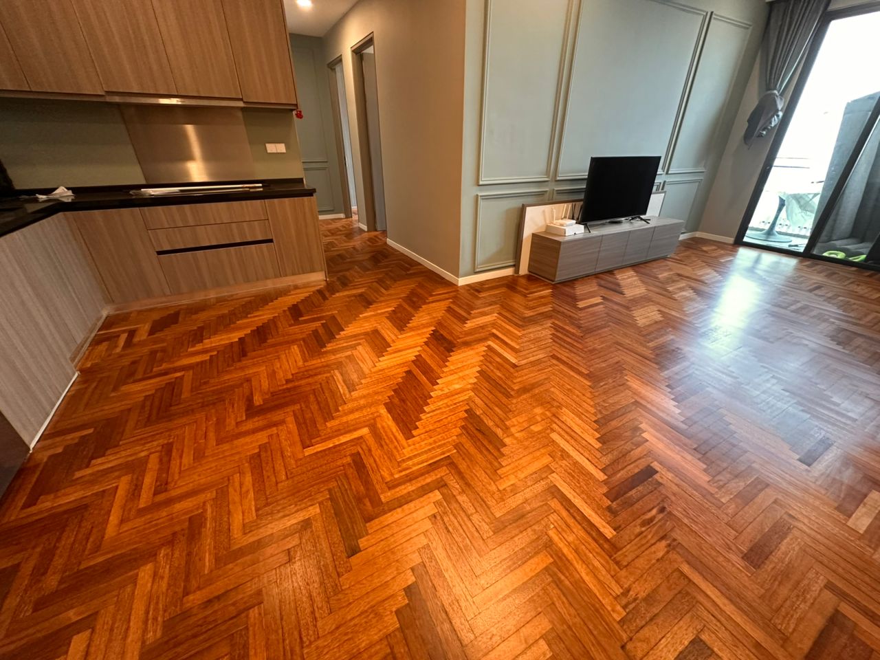 Timber and Wooden Floor Polish (27)