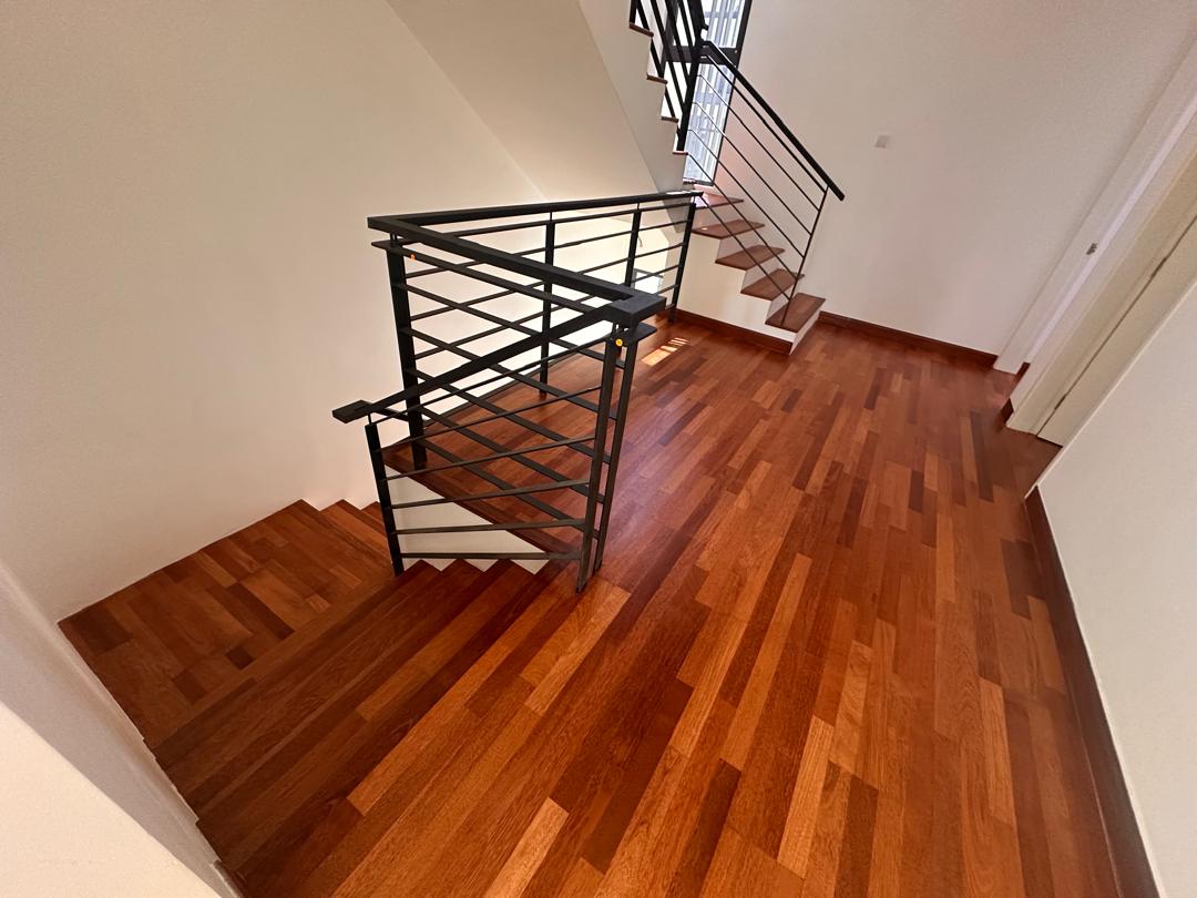 Timber and Wooden Floor Polish (6)