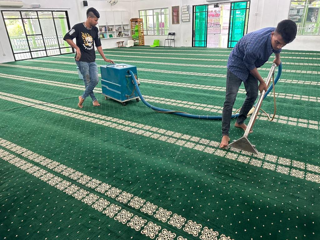 Carpet Cleaning Services (3)