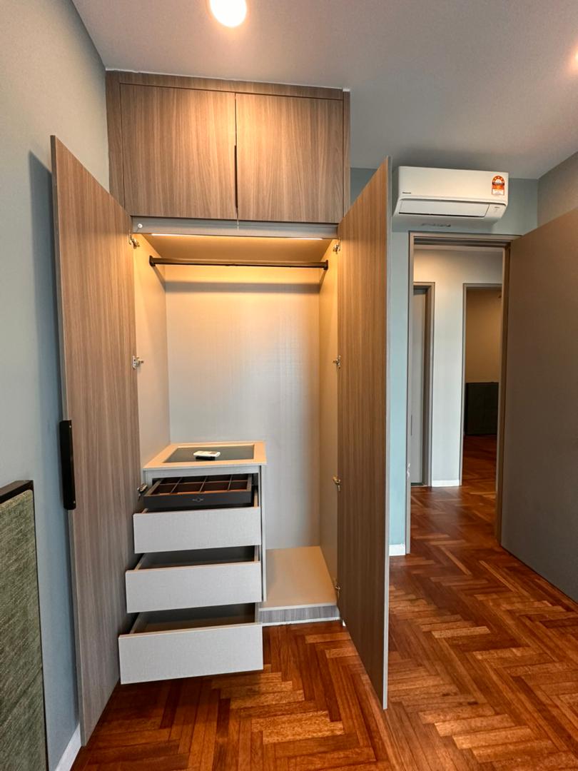 Kitchen Cabinet Wardrobe