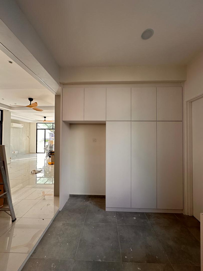Kitchen Cabinet Wardrobe