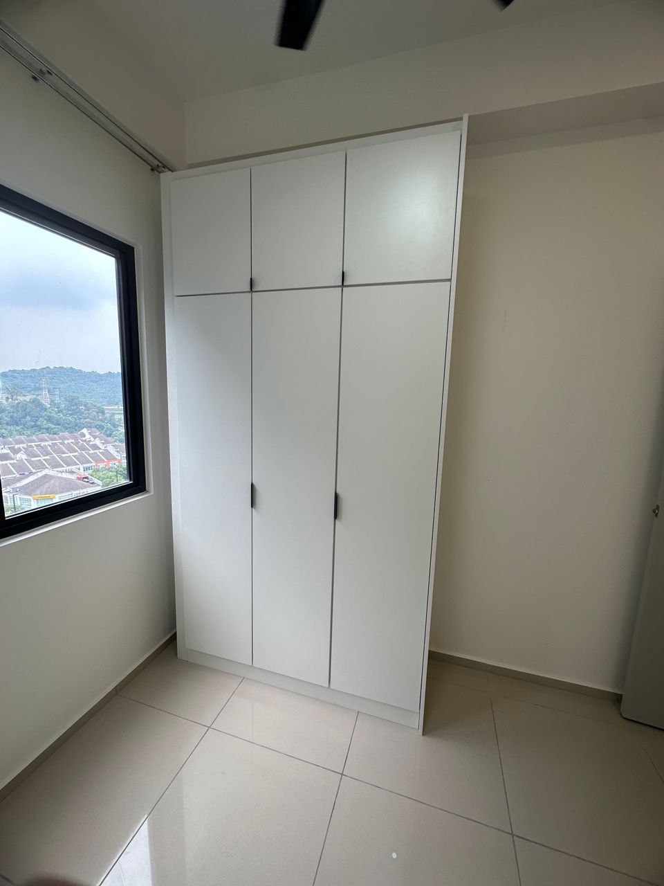 Kitchen Cabinet Wardrobe
